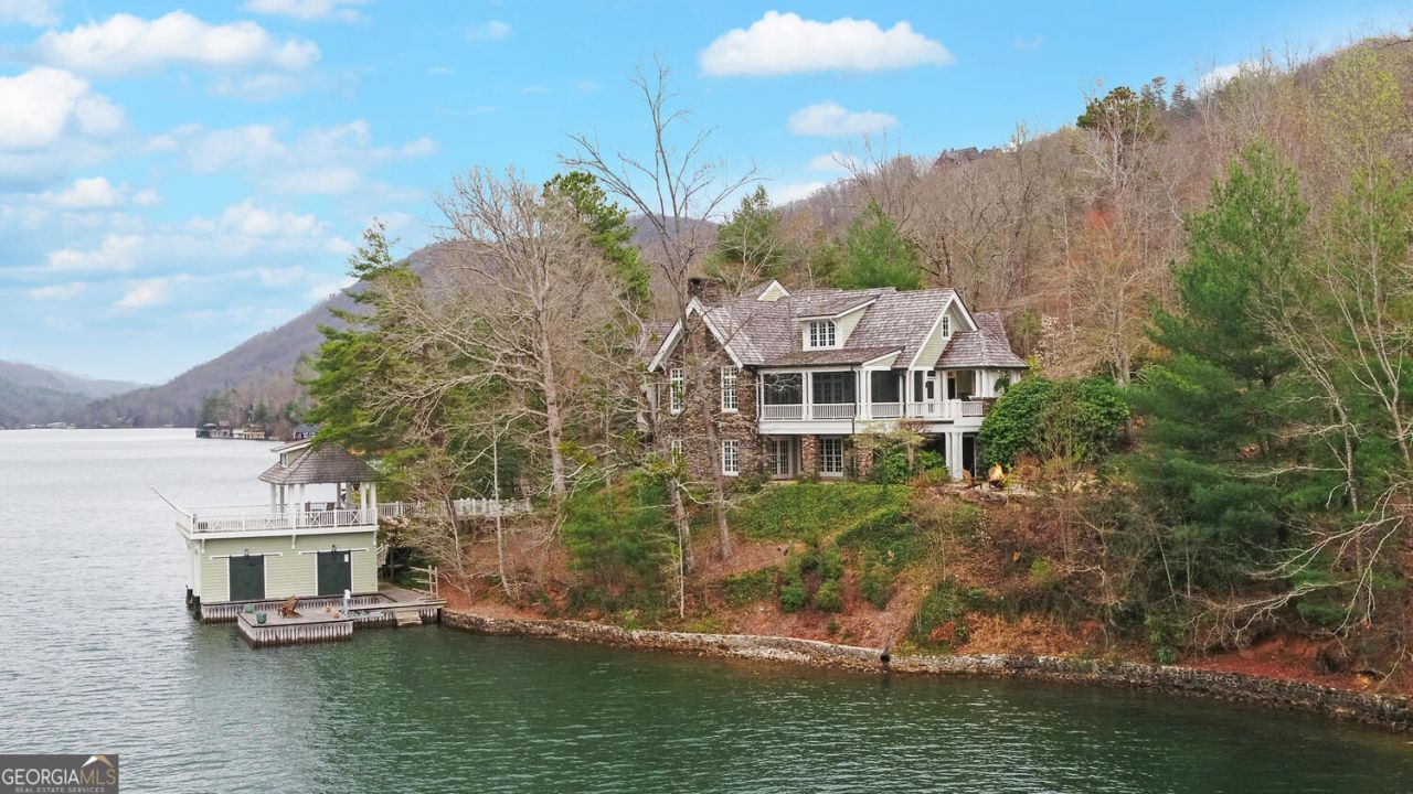 1810 Murray Cove Road, Tiger, GA 30576 Main Photo