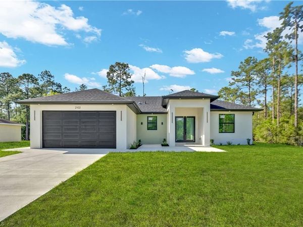 2102 E 13th ST , LEHIGH ACRES, FL 33972