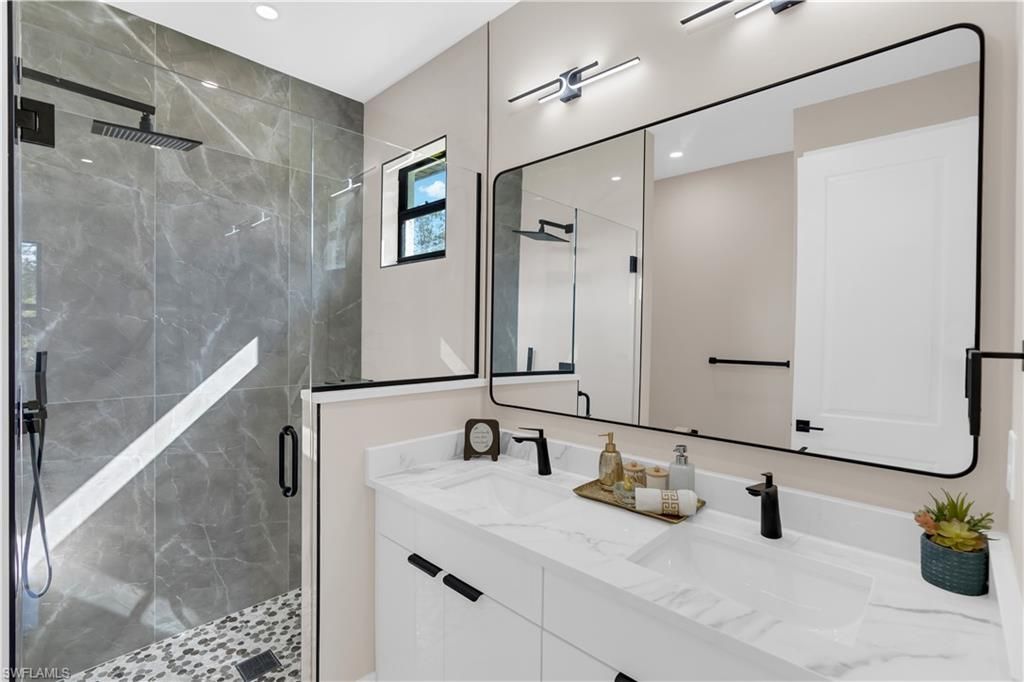 2102 E 13th St , Lehigh Acres, FL 33972 Photo