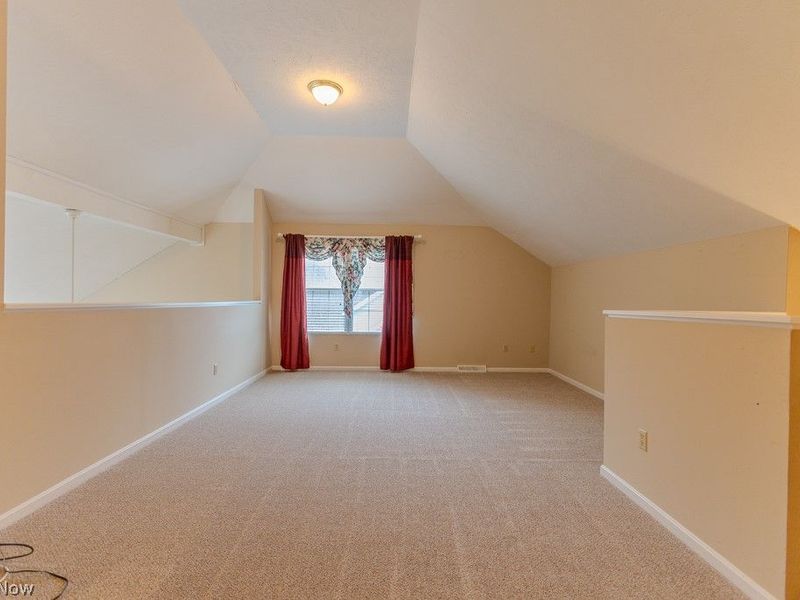 390 Blair Circle , Aurora, OH 44202 Photo 22