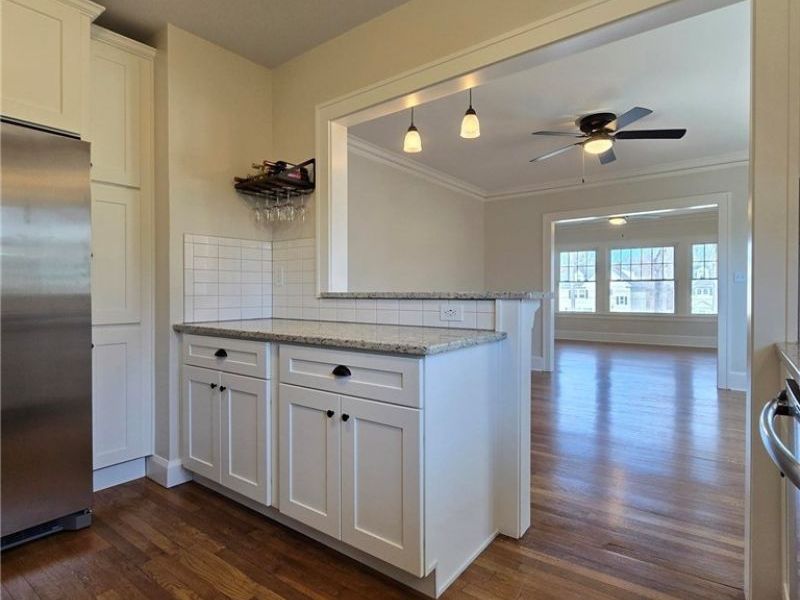 13839 Clifton Boulevard, Unit 2, Lakewood, OH 44107 Photo 17