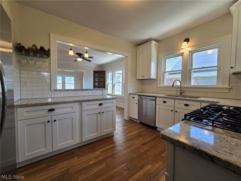 13839 Clifton Boulevard, Unit 2, Lakewood, OH 44107 Photo 19