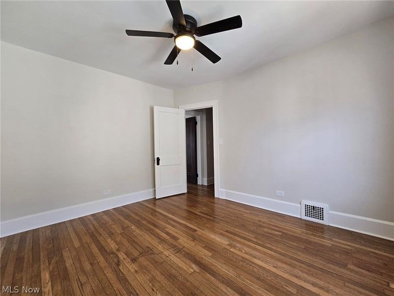 13839 Clifton Boulevard, Unit 2, Lakewood, OH 44107 Photo 36