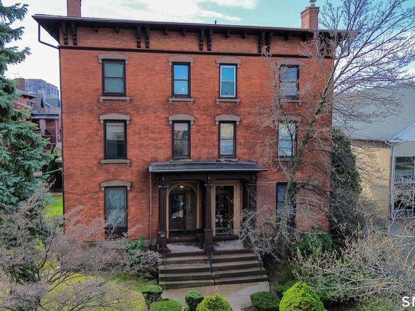 239 Farmington , Unit B, Hartford, CT 06105