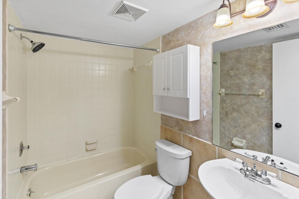 12962 Briarlake Drive, Unit 103, Palm Beach Gardens, FL 33418 Photo