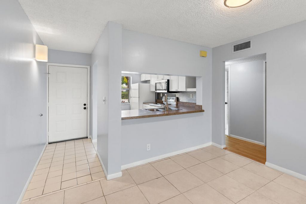 12962 Briarlake Drive, Unit 103, Palm Beach Gardens, FL 33418 Photo