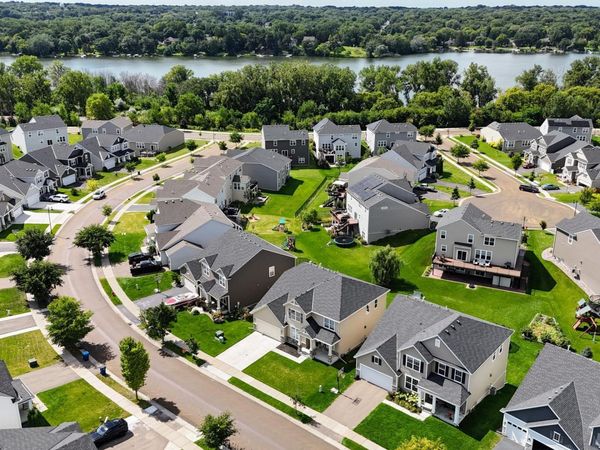 671 Devine Drive, New Brighton, MN 55112