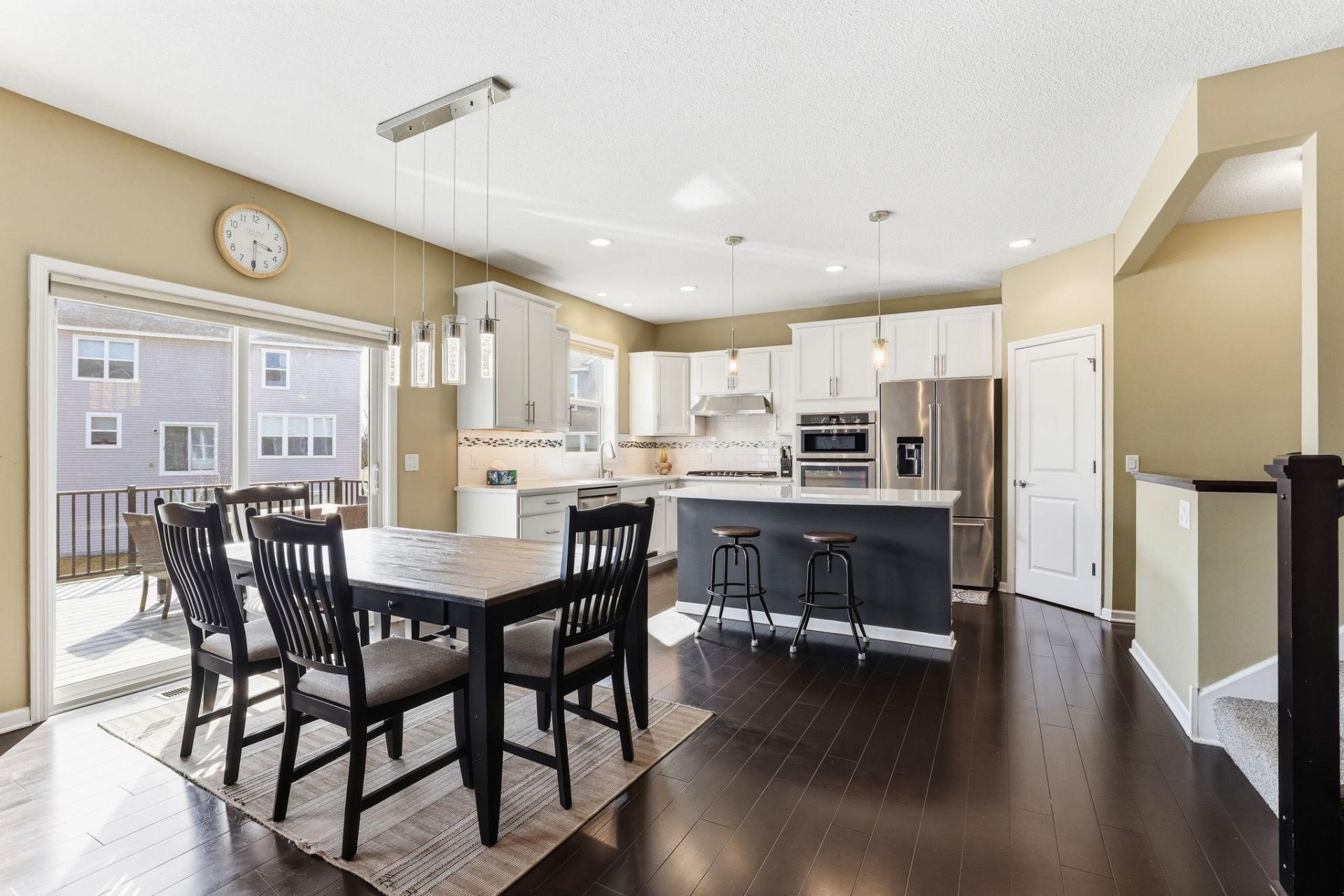 671 Devine Drive, New Brighton, MN 55112