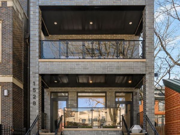 1528 N Elk Grove Avenue, Unit 1, Chicago, IL 60622