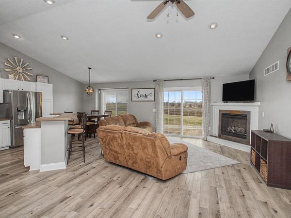 2374 380th Street, Jewell, IA 50130