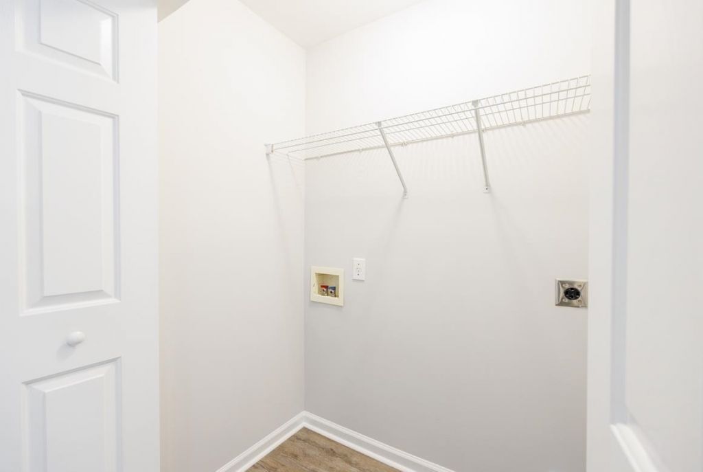 4996 Southgate Pkwy. Photo 13