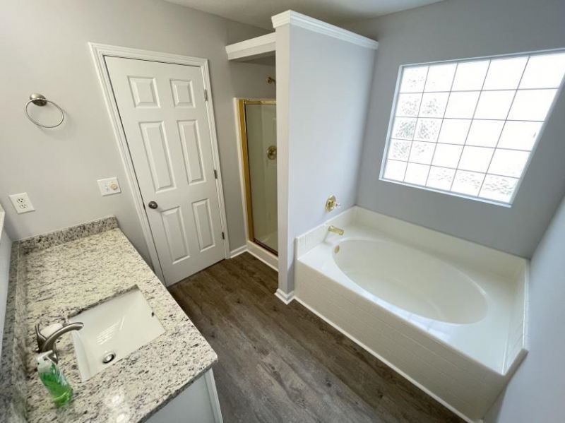 4996 Southgate Pkwy. Photo 15