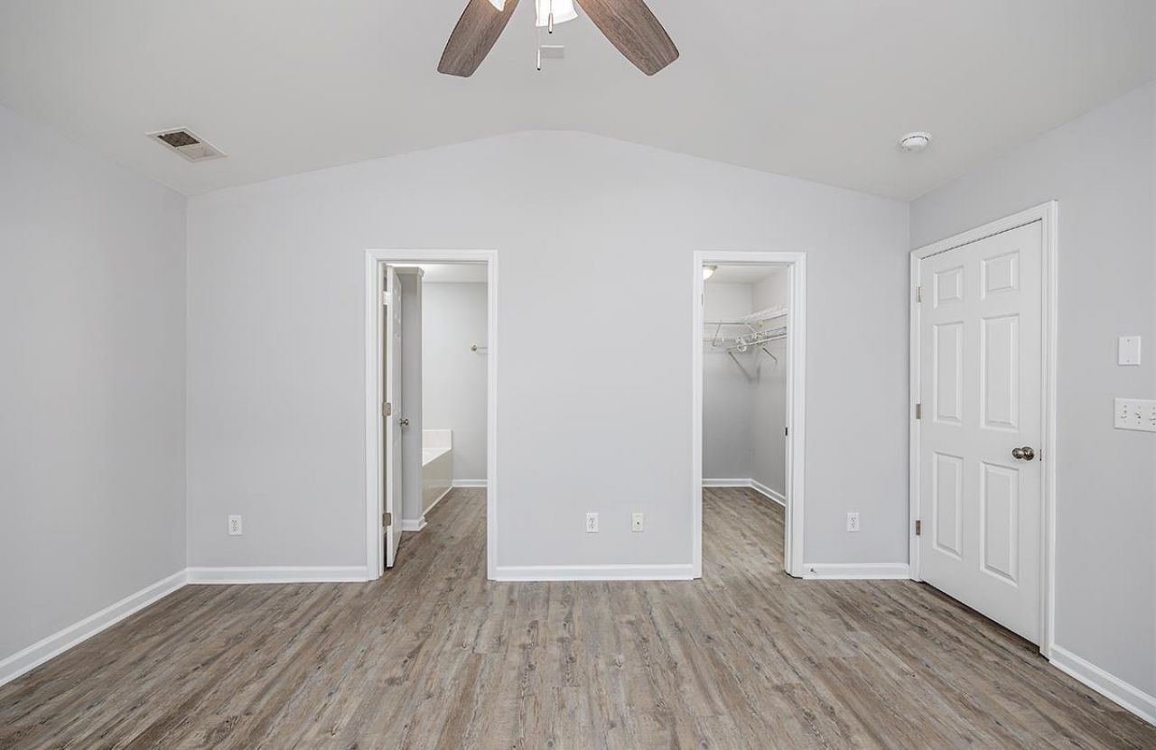 4996 Southgate Pkwy. Photo 19