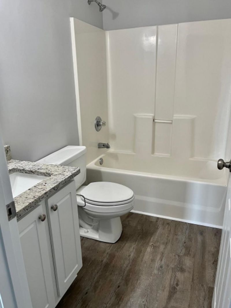 4996 Southgate Pkwy. Photo 23