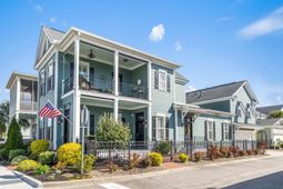 774 Johnson Ave.  photo 4