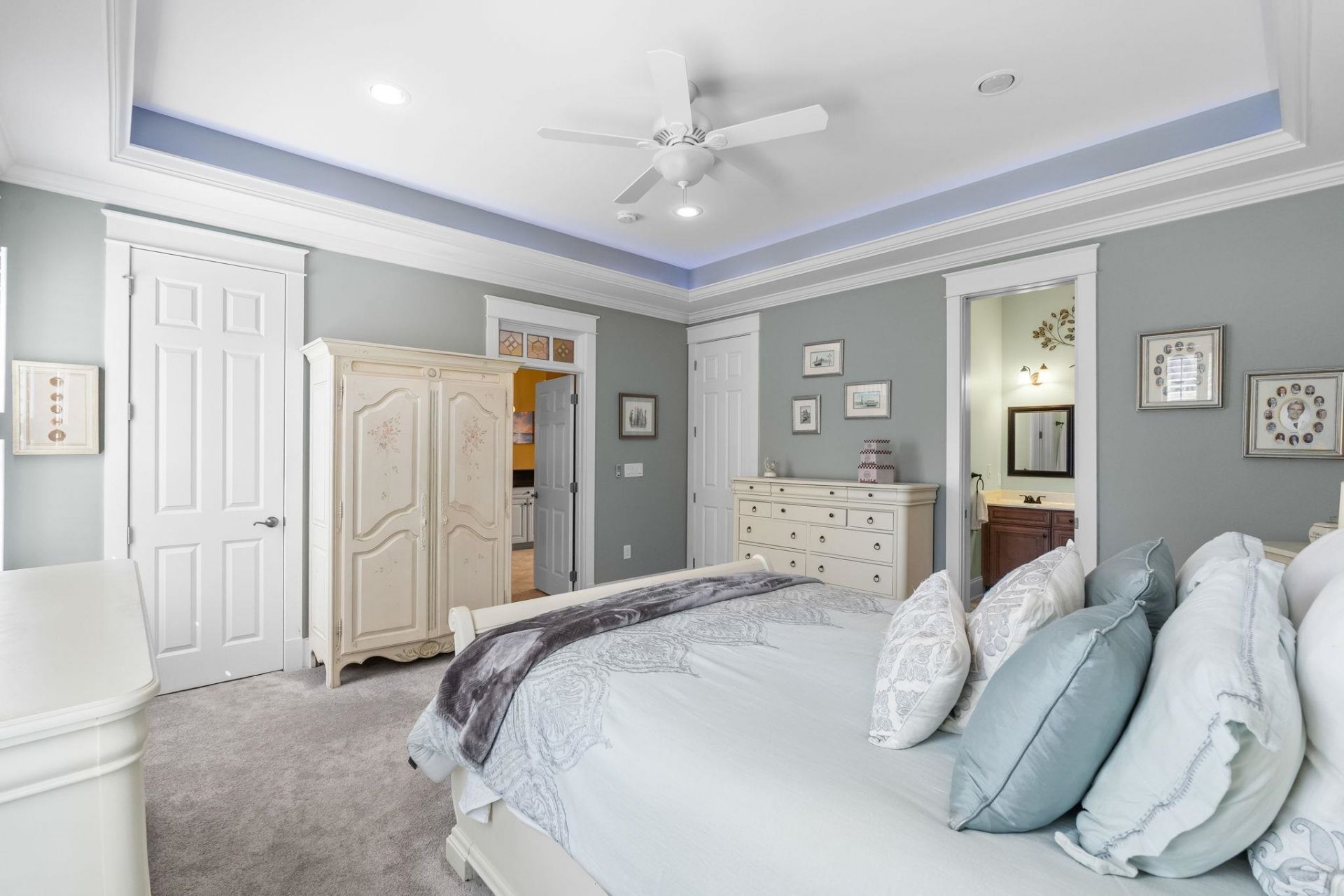 774 Johnson Ave.  Photo 27