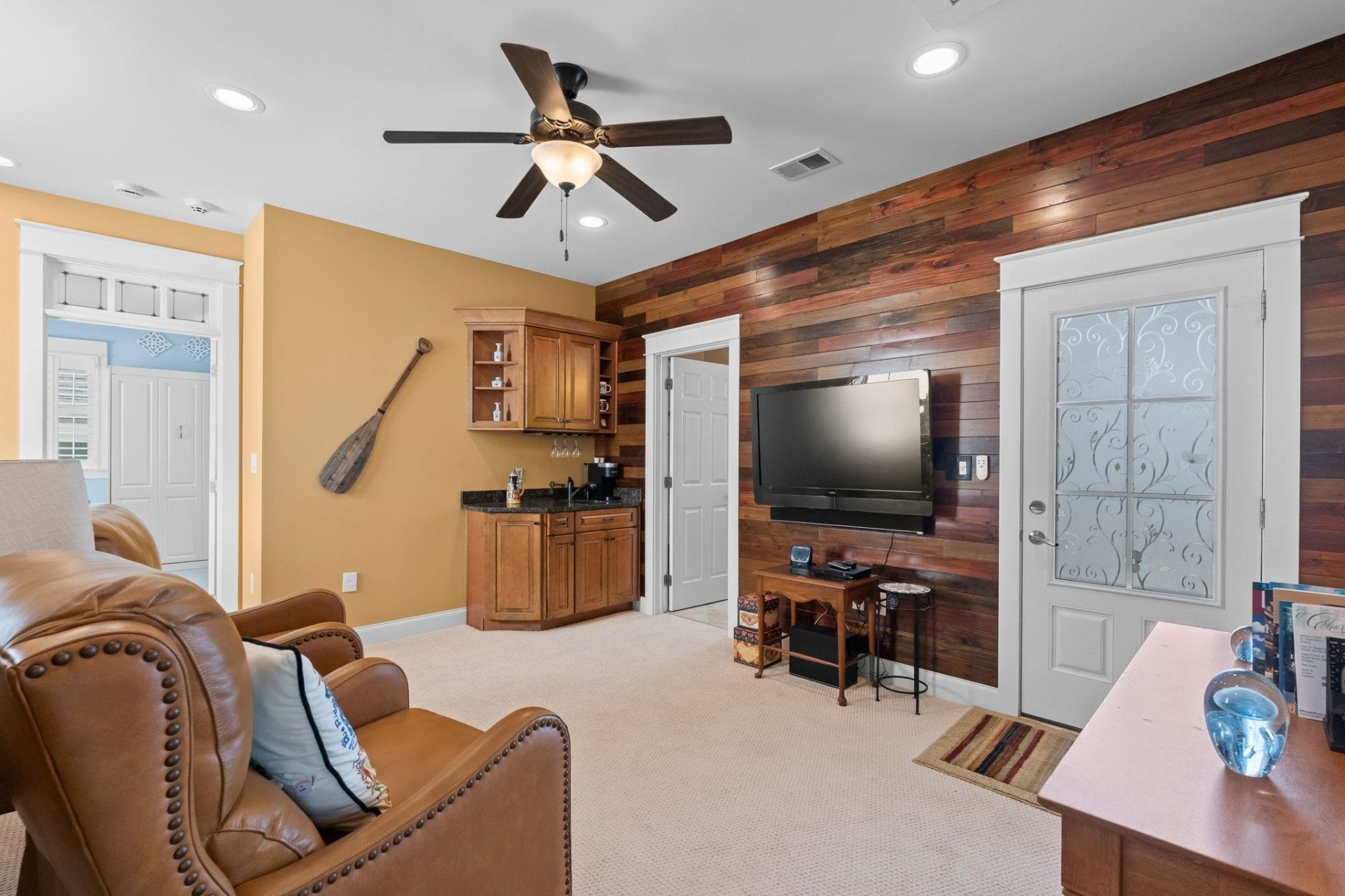 774 Johnson Ave.  Photo 29