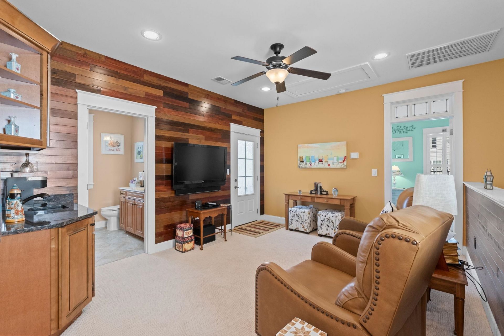 774 Johnson Ave.  Photo 30