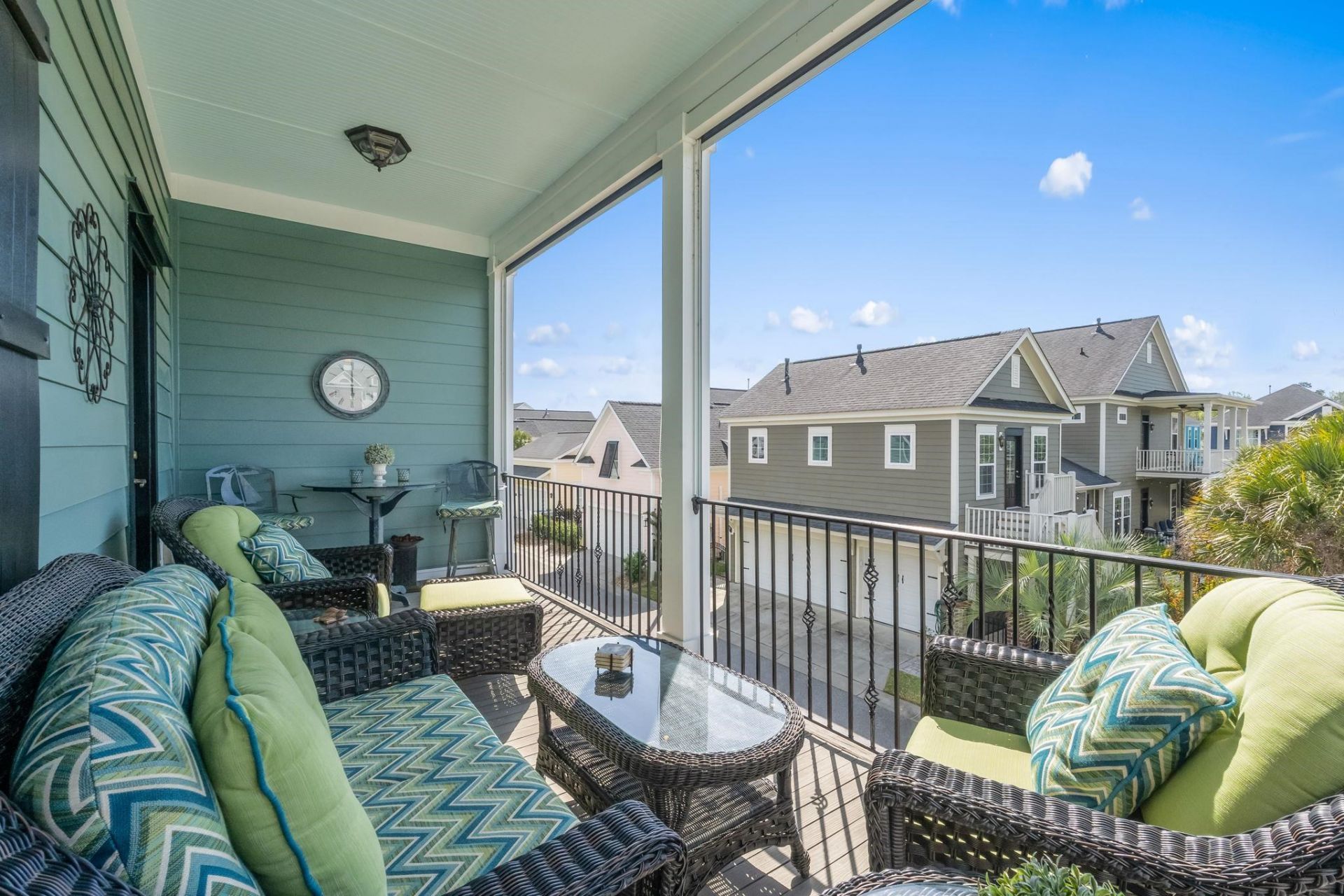 774 Johnson Ave.  Photo 37