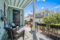 774 Johnson Ave.  photo 4