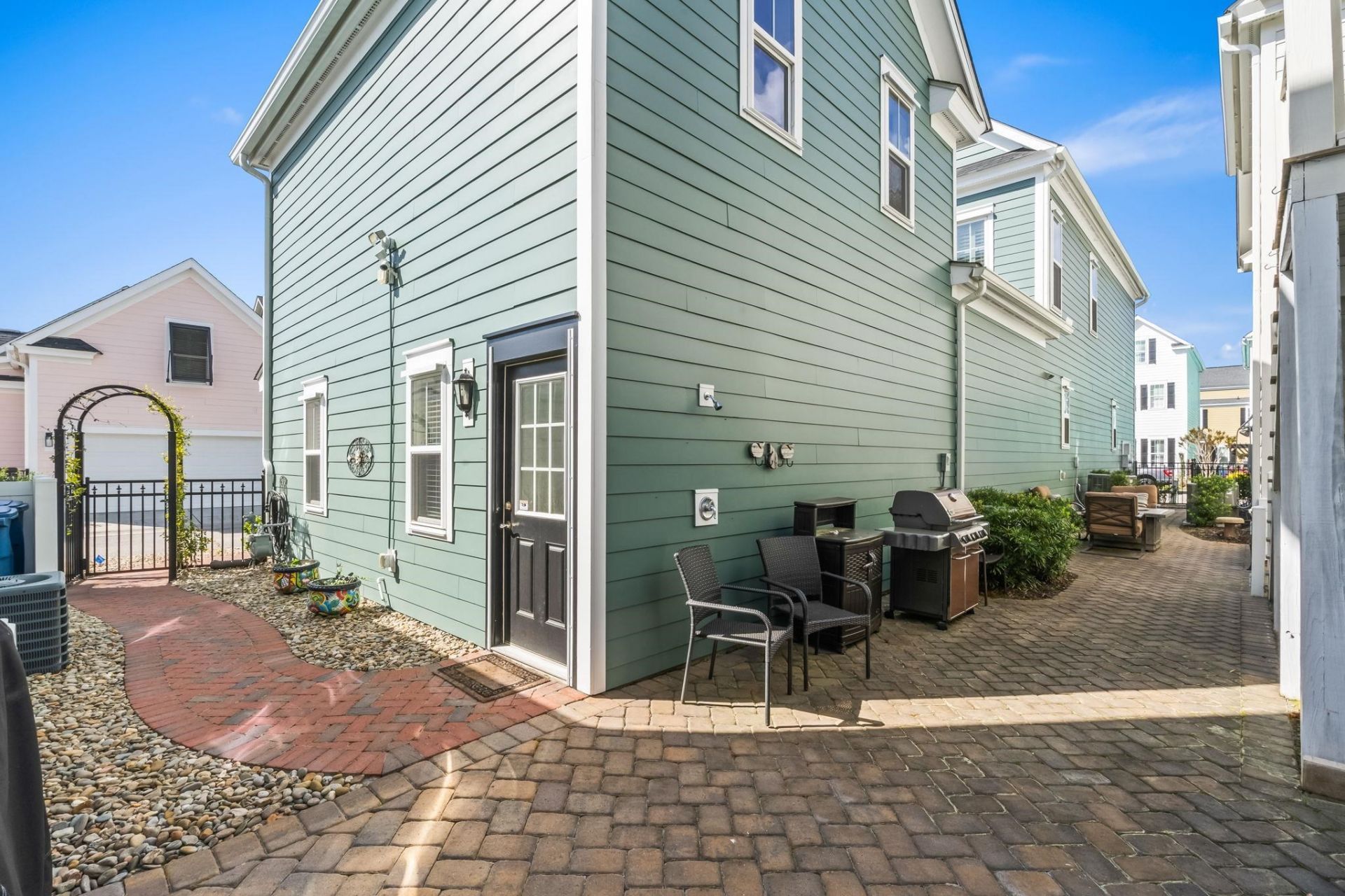 774 Johnson Ave.  Photo 55