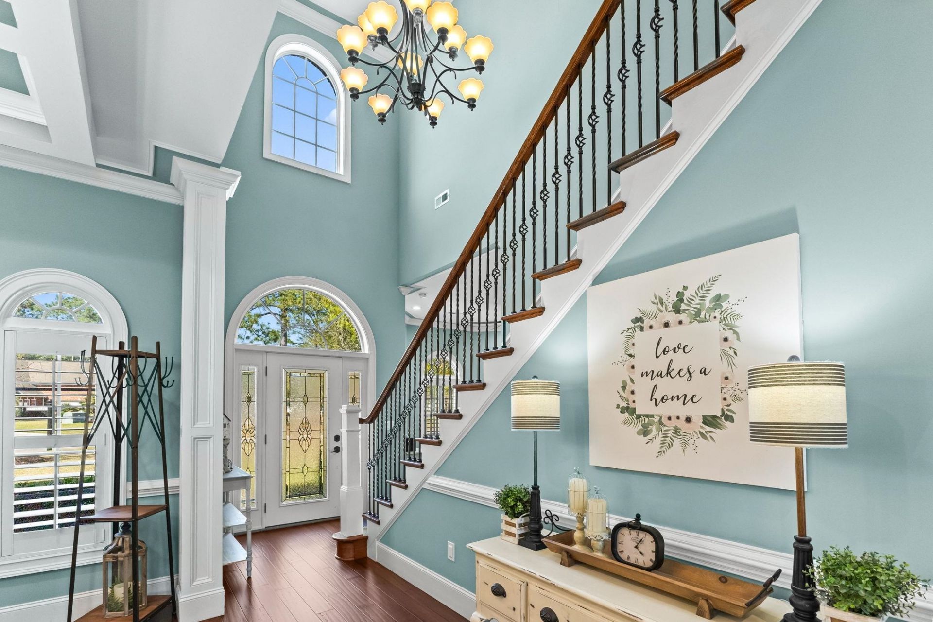 900 Berwick Ln.  Photo 13