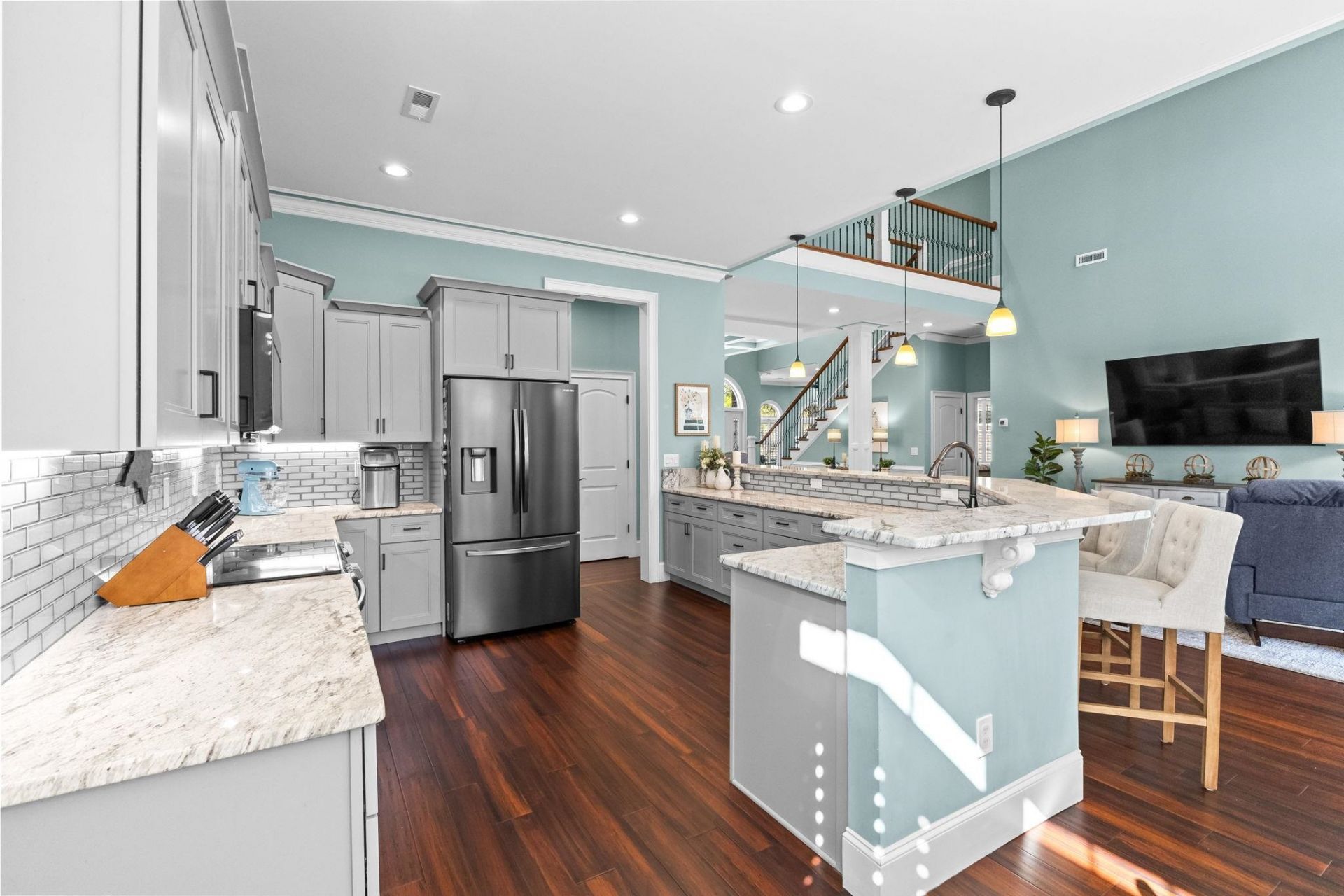 900 Berwick Ln.  Photo 24