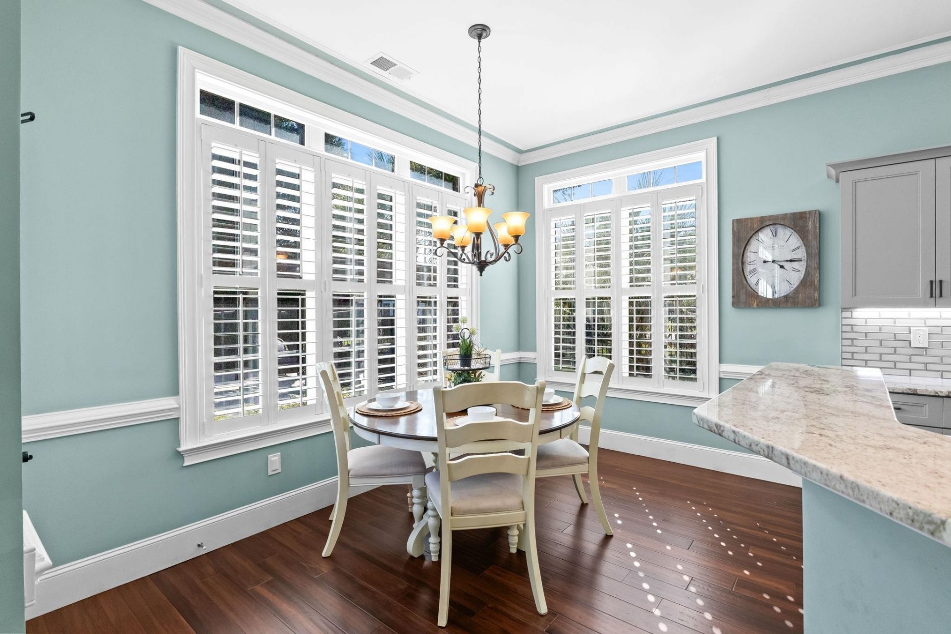 900 Berwick Ln.  Photo 30