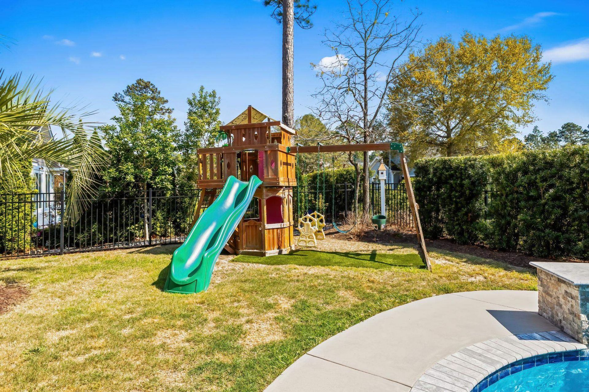 900 Berwick Ln.  Photo 39