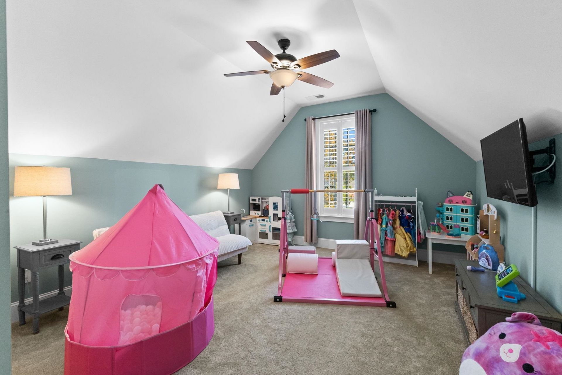 900 Berwick Ln.  Photo 54