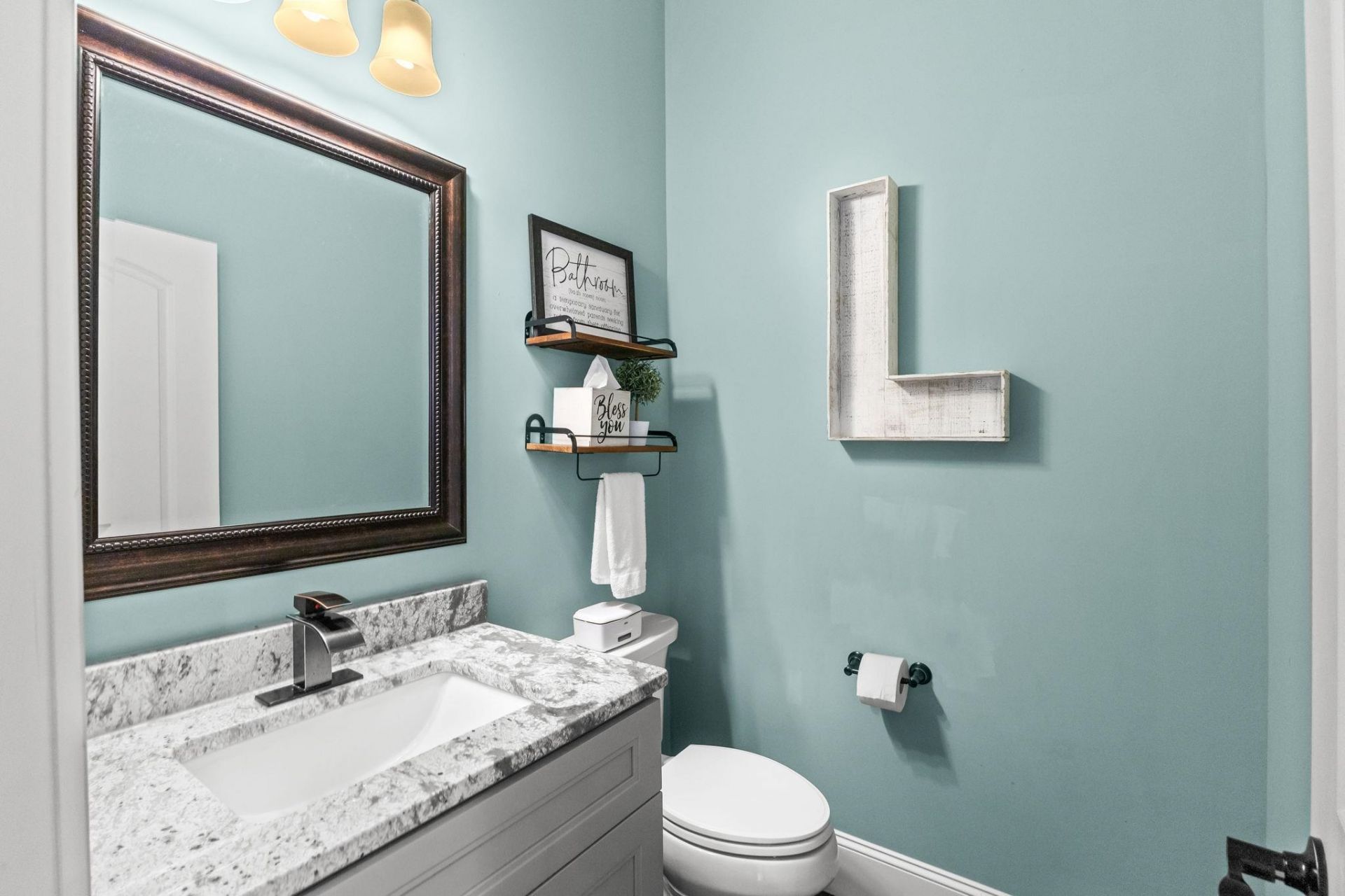 900 Berwick Ln.  Photo 57