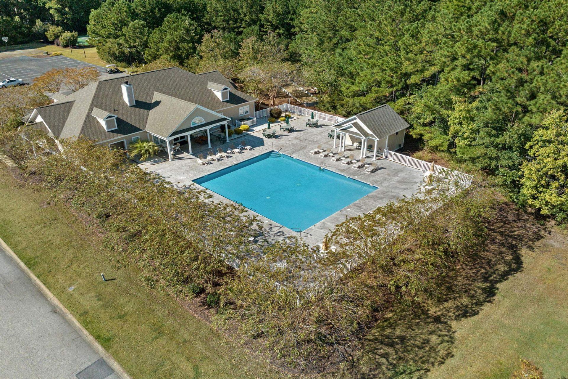 900 Berwick Ln.  Photo 79