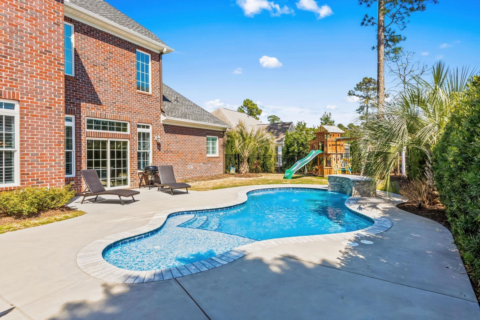 900 Berwick Ln.  Photo 8