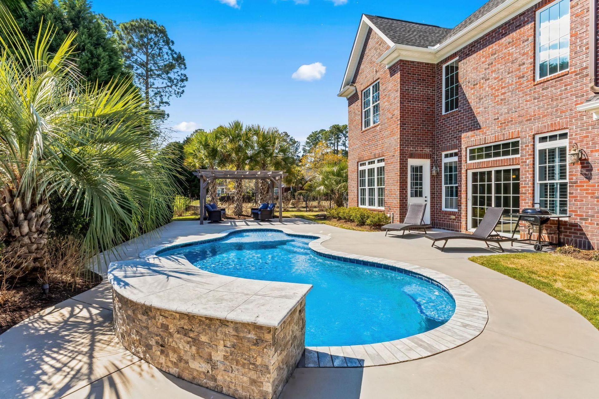 900 Berwick Ln.  Photo 9