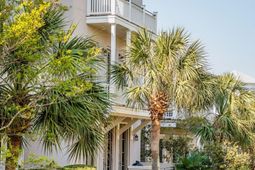 19 Krier Lane photo 4