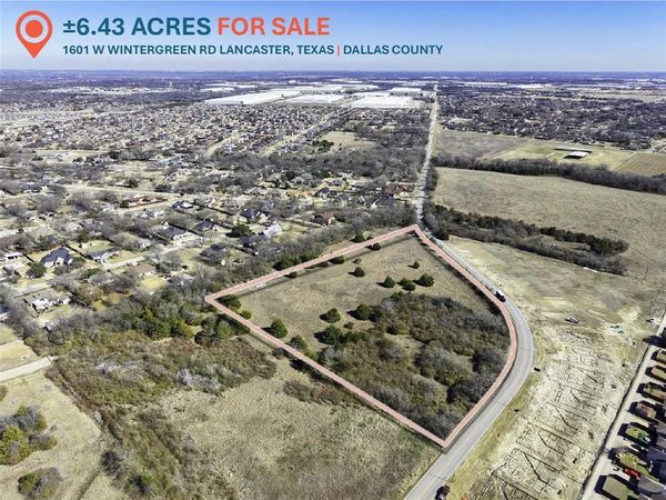1601 W Wintergreen Rd , Lancaster, TX 75134