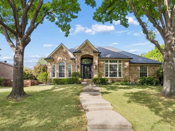 7519 Bradford Pear Drive, Irving, TX 75063