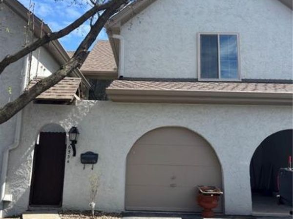 6534 W 49th Street, Mission, KS 66202