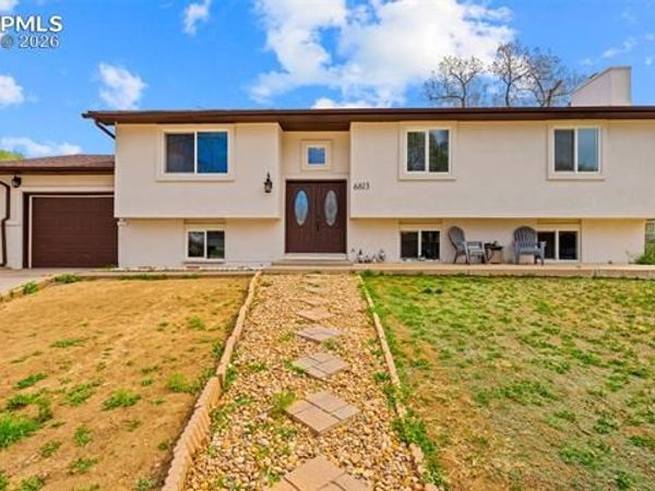 6813 Chesterfield Court, Colorado Springs, CO 80911
