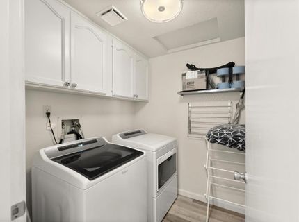 8833 Mountbatten Way, Elk Grove, CA 95624 Photo