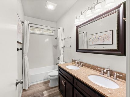 8833 Mountbatten Way, Elk Grove, CA 95624 Photo