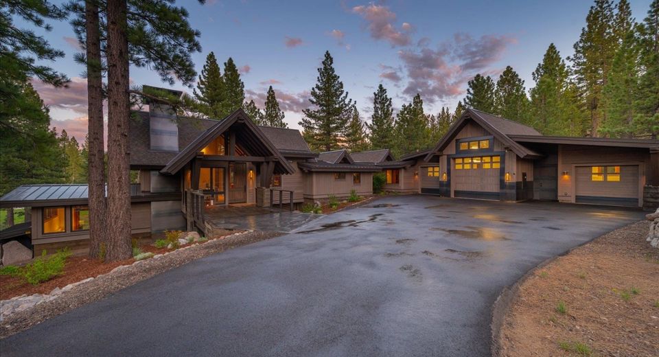 7705 Lahontan Drive, Truckee, CA 96161 Photo