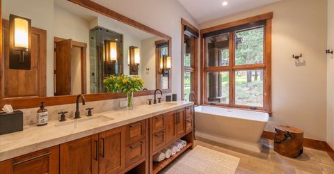 7705 Lahontan Drive, Truckee, CA 96161 Photo