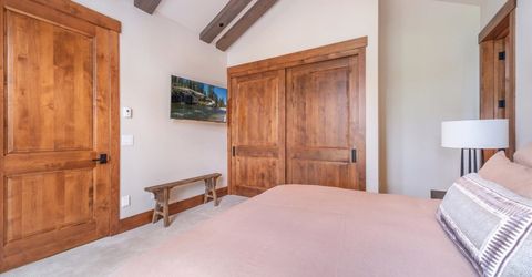 7705 Lahontan Drive, Truckee, CA 96161 Photo