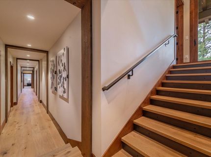 7705 Lahontan Drive, Truckee, CA 96161 Photo