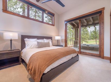 7705 Lahontan Drive, Truckee, CA 96161 Photo