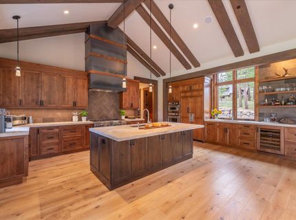 7705 Lahontan Drive, Truckee, CA 96161 Photo