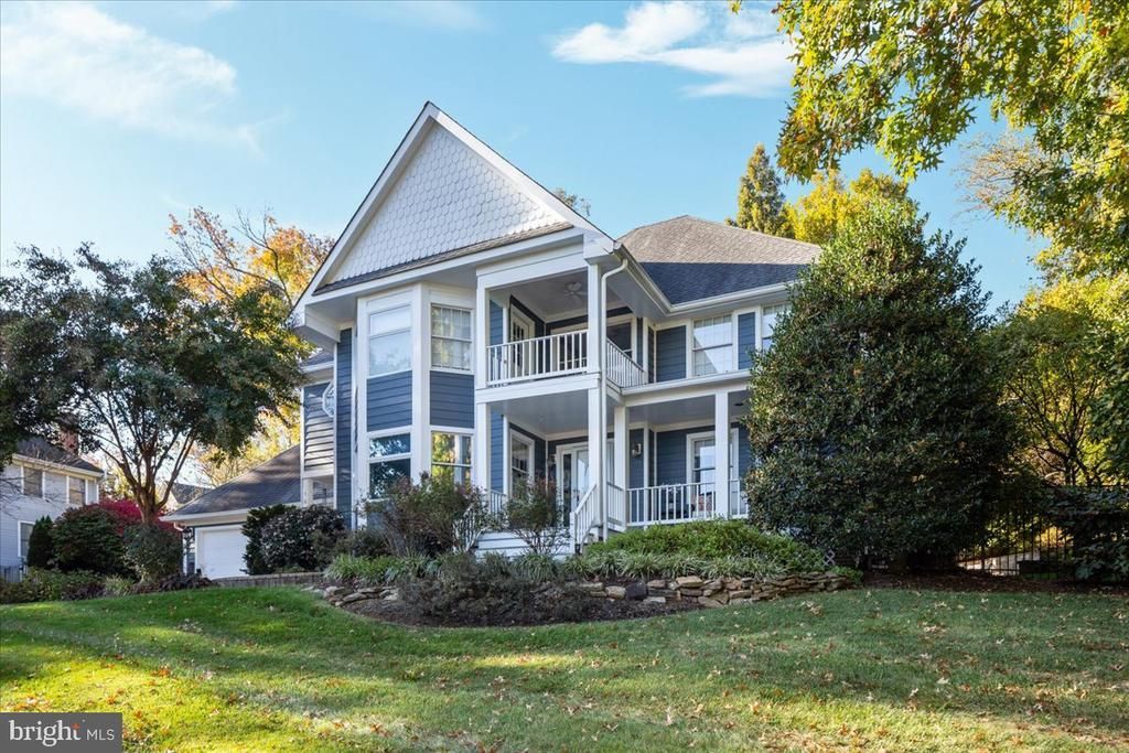 114 Erin Drive, Warrenton, VA 20186 Main Photo