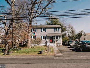 389 JUNIPER STREET, WARMINSTER, PA 18974