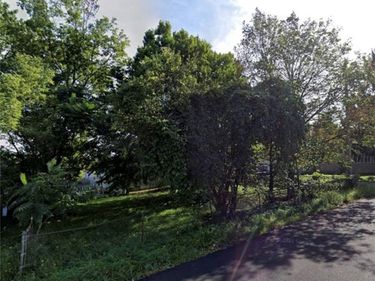 Galster Avenue, Syracuse, NY 13206